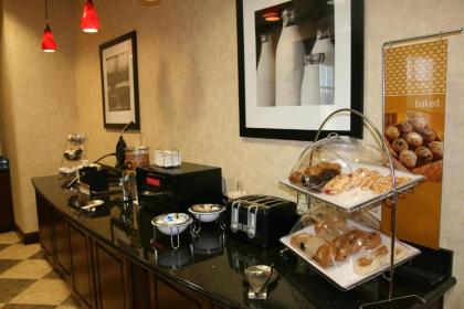 Hampton Inn Sulphur Springs - image 4