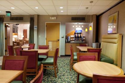 Holiday Inn Express & Suites Sulphur - Lake Charles an IHG Hotel - image 4