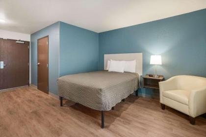 WoodSpring Suites Sulphur LA - image 14