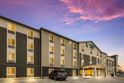 WoodSpring Suites Sulphur LA - image 2