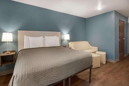 WoodSpring Suites Sulphur LA - image 9