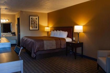 SureStay Hotel by Best Western Summersville - image 10