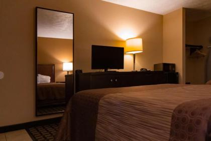 SureStay Hotel by Best Western Summersville - image 6