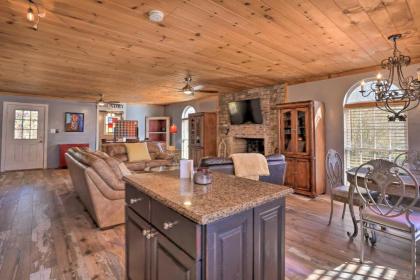 Charming Escape with Fire Pit in Summerville! - image 14