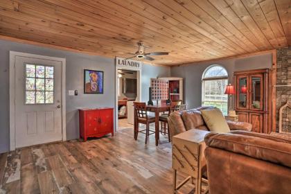 Charming Escape with Fire Pit in Summerville! - image 8