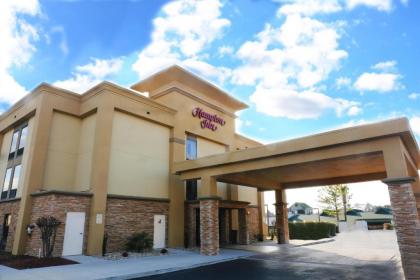 Hampton Inn Sumter - image 13