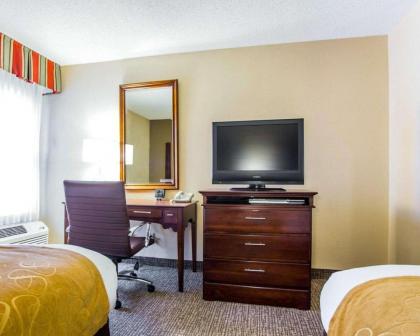 Comfort Suites Sumter - image 14