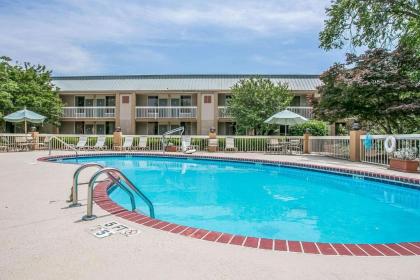 Quality Inn Sumter - image 10