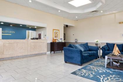 Quality Inn Sumter - image 13