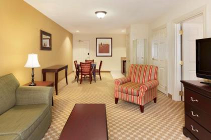 Country Inn & Suites by Radisson Sumter SC - image 10