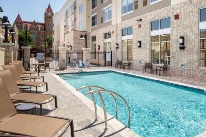 Hyatt Place Sumter/Downtown - image 6