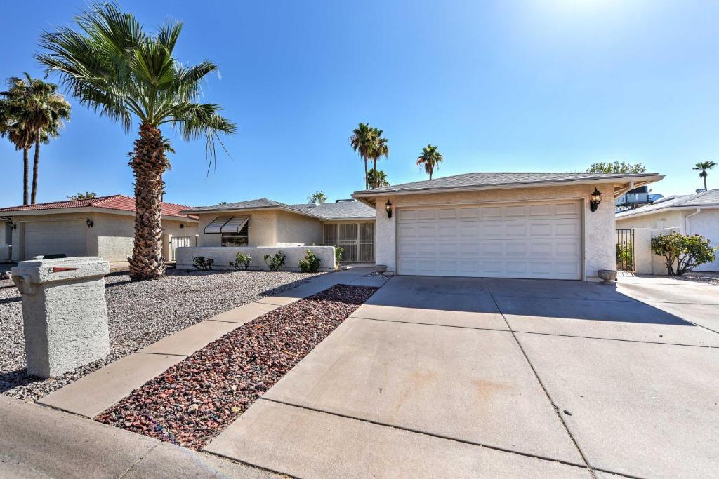 Sun Lakes House with Patio on Cottonwood Golf Course! - main image