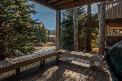 Holiday home near Gilman Contemporary in Elkhorn Village - image 12