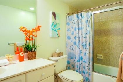 Sunny Isles Ocean Reserve Condo Apartments - 1BR #812 - image 11