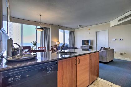 Beachfront High-Rise Condo with Pool and Tennis! - image 4