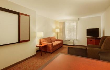 Larkspur Landing Sunnyvale-An All-Suite Hotel - image 15