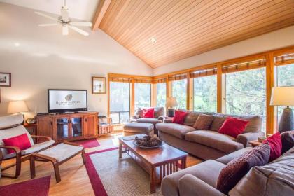 Holiday homes in Sunriver Oregon