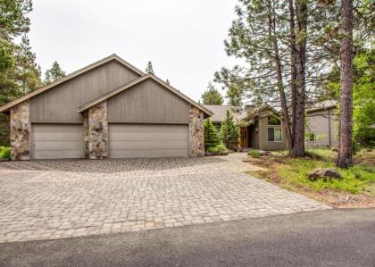 Holiday homes in Sunriver Oregon