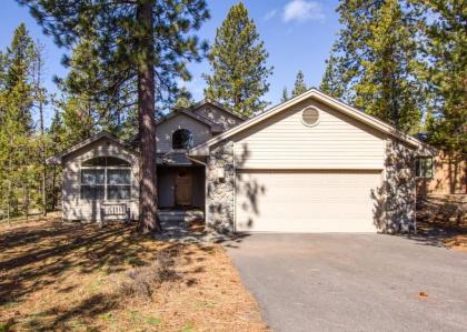 Holiday homes in Sunriver Oregon