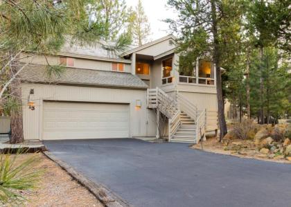 Holiday homes in Sunriver Oregon