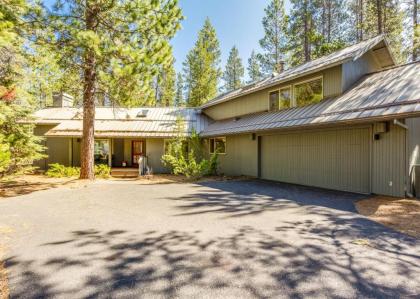 Holiday homes in Sunriver Oregon