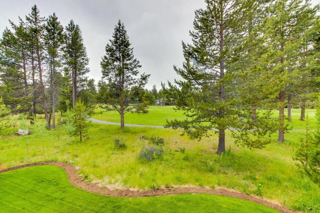 Tournament Lane 18 | Discover Sunriver - image 3