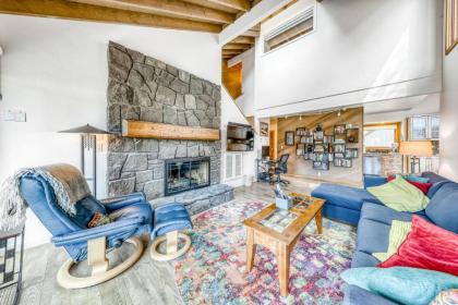 Meadow House 30 | Discover Sunriver - image 5