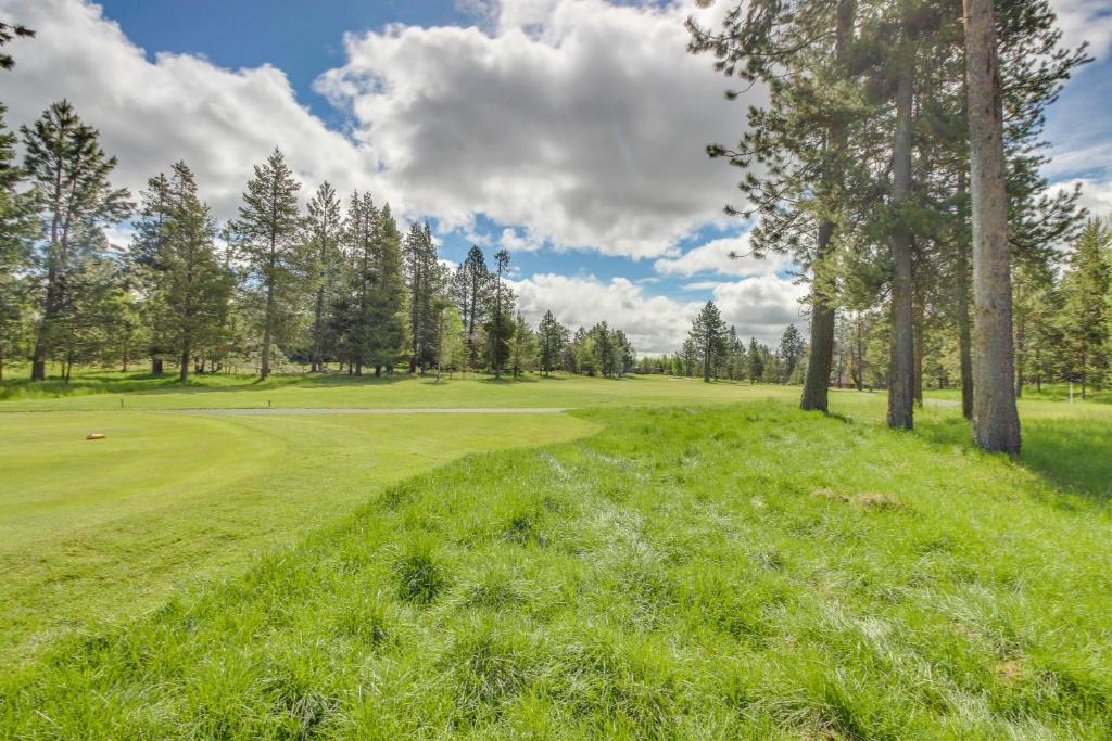 Five Iron Lane 05 | Discover Sunriver - image 2