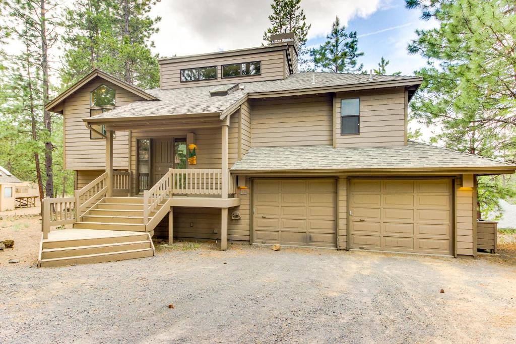 Sequoia Lane 11 | Discover Sunriver - main image