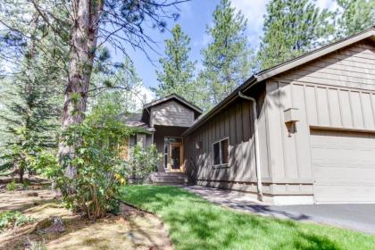 Conifer Lane 01 | Discover Sunriver Oregon