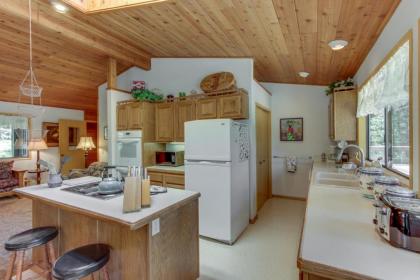 17066 Cooper Drive-Spring River Lodge - image 2