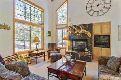 Holiday homes in Sunriver Oregon