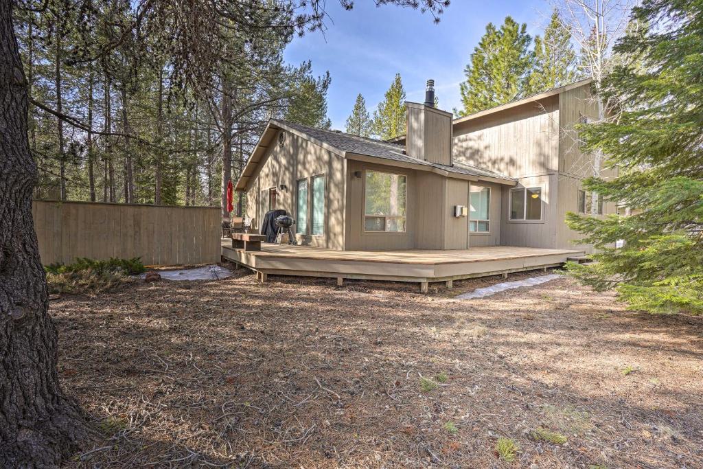 Modern Sunriver Family Home - Bikes and SHARC Passes - image 4