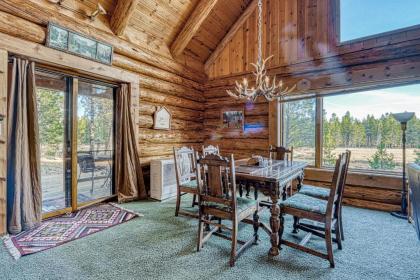 Riverbend Log Home - image 11