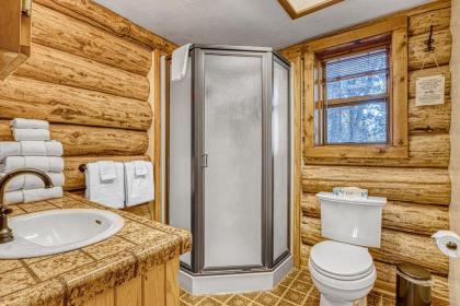 Riverbend Log Home - image 18