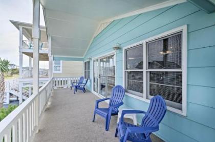 Pet-Friendly Second Row House Steps to Beach! - image 5