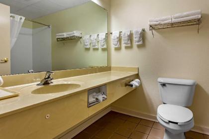 Quality Inn Surfside Myrtle Beach - image 10