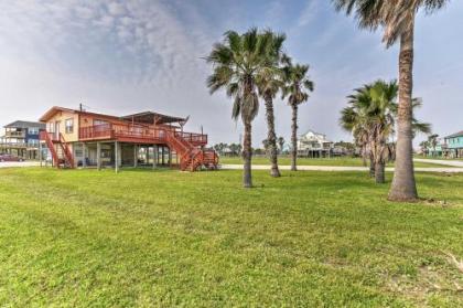 Surfside Beach Home with Large Deck 1 Block to Beach