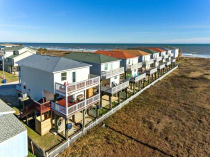 Shimmering Beach and Ocean Views Welcome to Phoenix Rising Surfside Beach