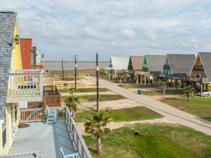 Take It Easy in Surfside - Gulf and Bay Views! - image 2