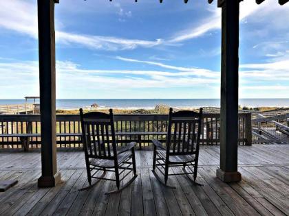 Beachfront Retreat   Sunrises Surf Sounds and Swimming Surfside Beach