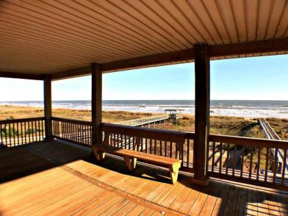 Beachfront Retreat - Sunrises Surf Sounds and Swimming! - image 14