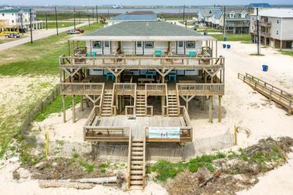 Unobstructed Oceanfront SEA tURtLE Unit 2 Beach Pad Surfside Beach