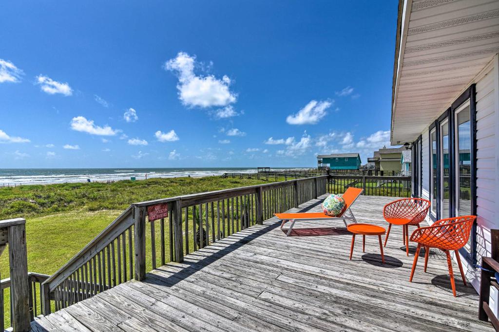 Casa Bonita Surfside with Direct Beach Access - main image