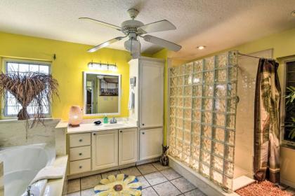 Casa Bonita Surfside with Direct Beach Access - image 16