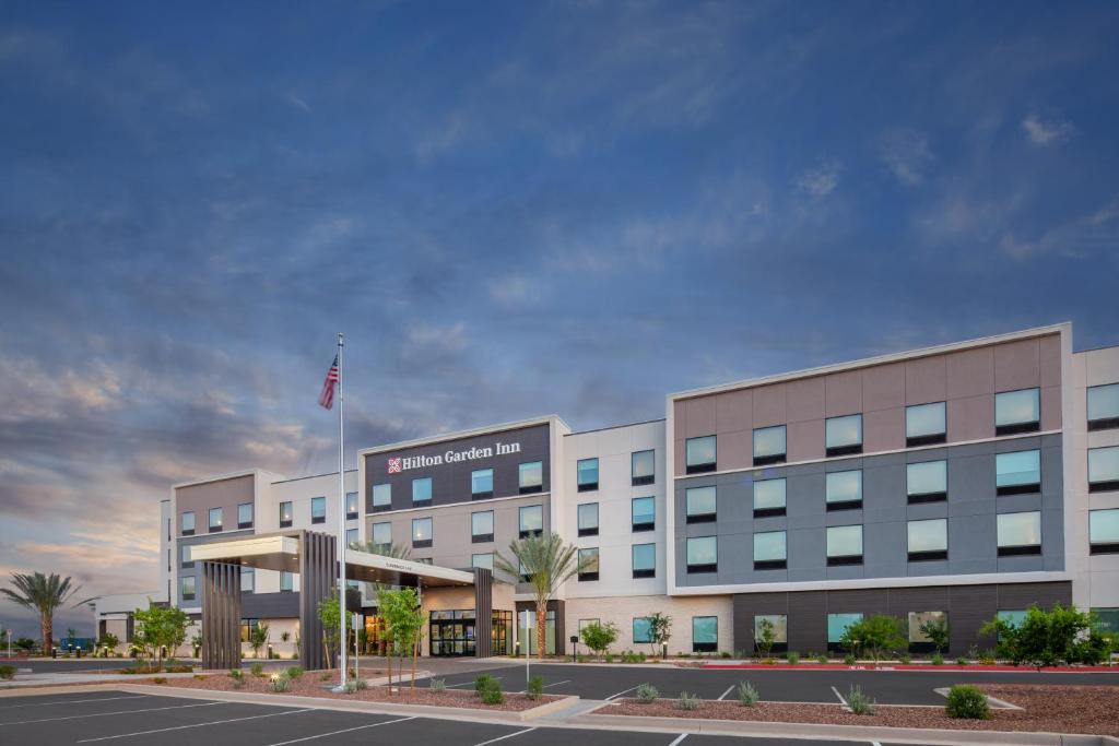 Hilton Garden Inn Surprise Phoenix - main image