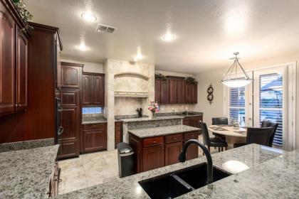 Grand Slam Getaway 5 BR by Casago - image 11