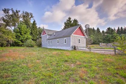 Leelanau Country Cottage is Home Away From Home! - image 11