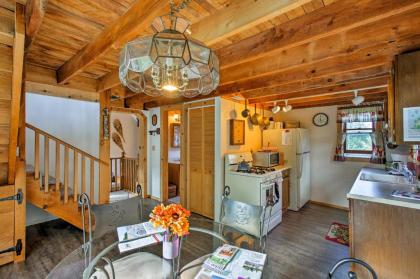 Leelanau Country Cottage is Home Away From Home! - image 12