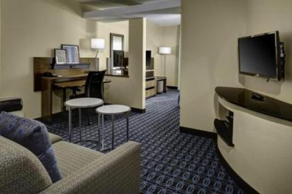 Fairfield Inn and Suites by Marriott Atlanta Suwanee - image 7